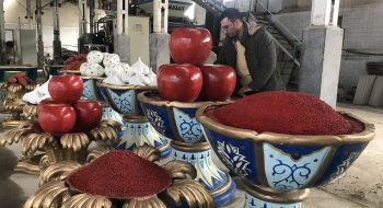 آماده سازی سفره هفت سین در کارگاه شهرداری خلخال