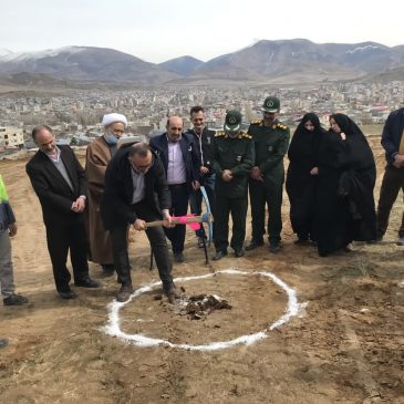 کلنگ زنی بوستان جدید شهدا در خلخال