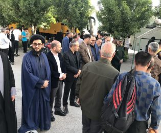 مراسم بدرقه کاروان زیارتی مرقد امام راحل از خلخال