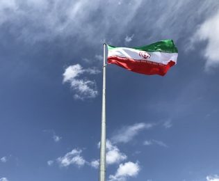 احداث پارکینگ عمومی شهرداری خلخال